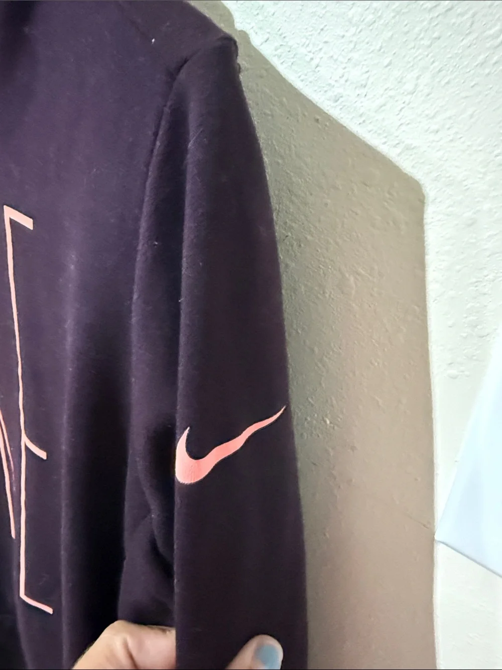 Nike Women’s Maroon Hoodie with Pink Logo Kangaroo Pocket